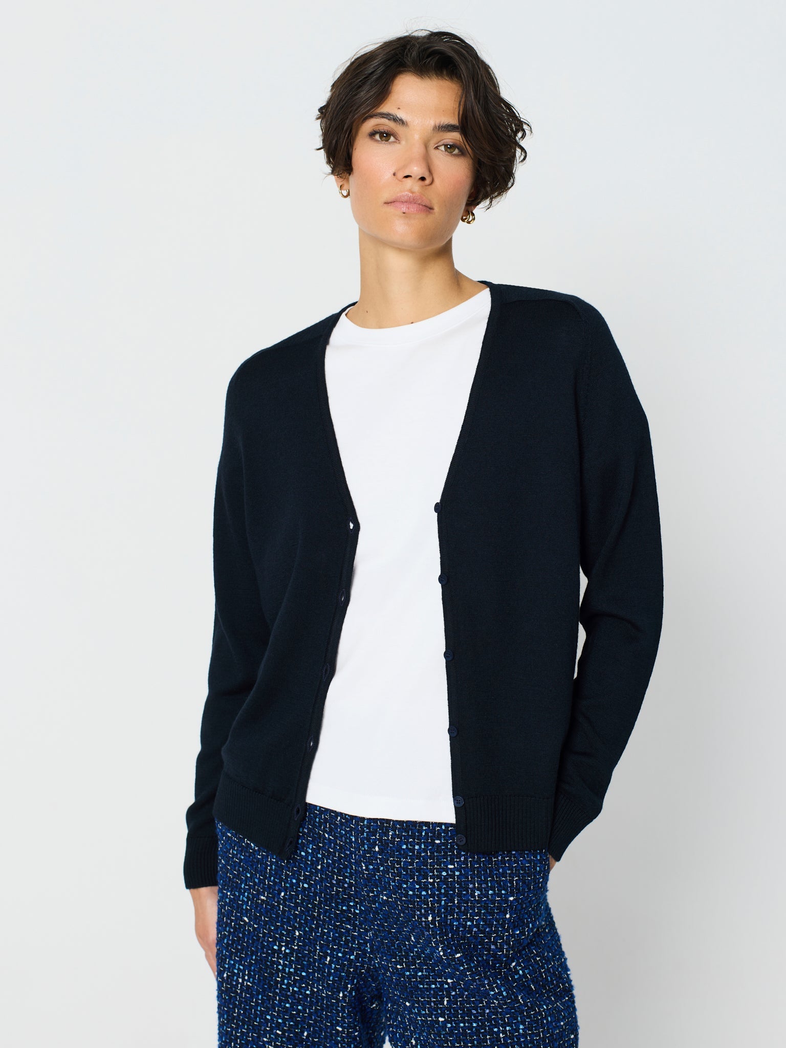 Chaqueta básica cuello pico