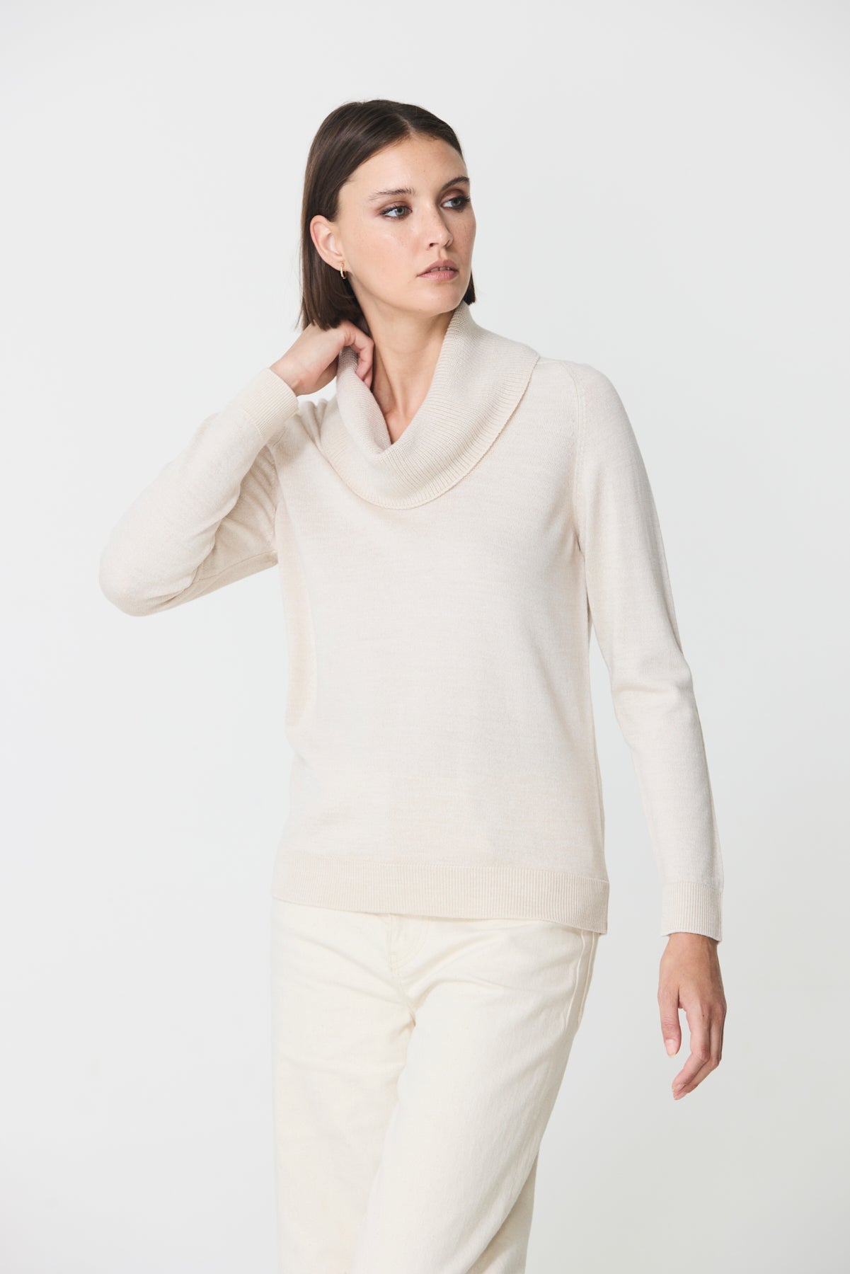 Cowl neck jumper