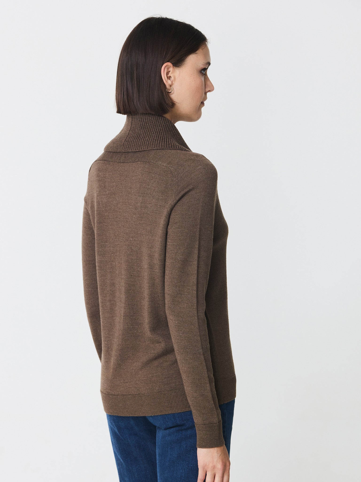 Cowl neck jumper