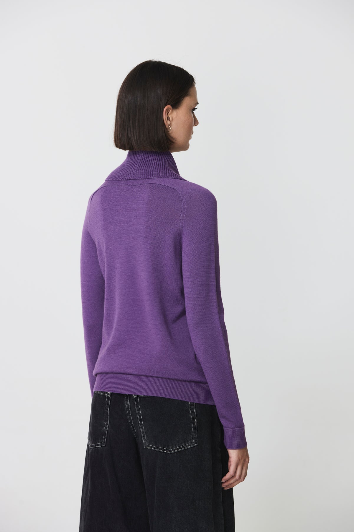 Cowl neck jumper