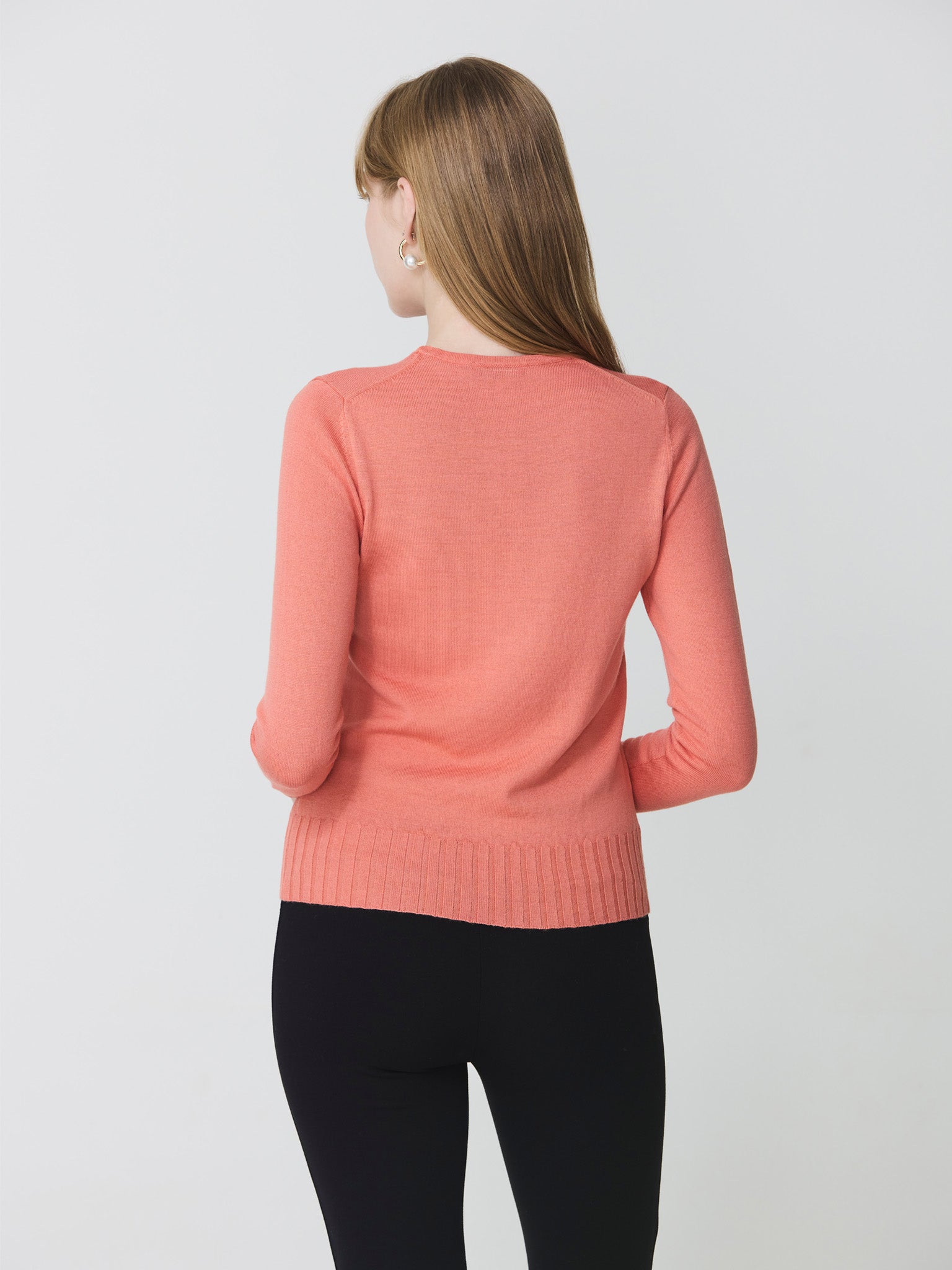 Round neck sweater