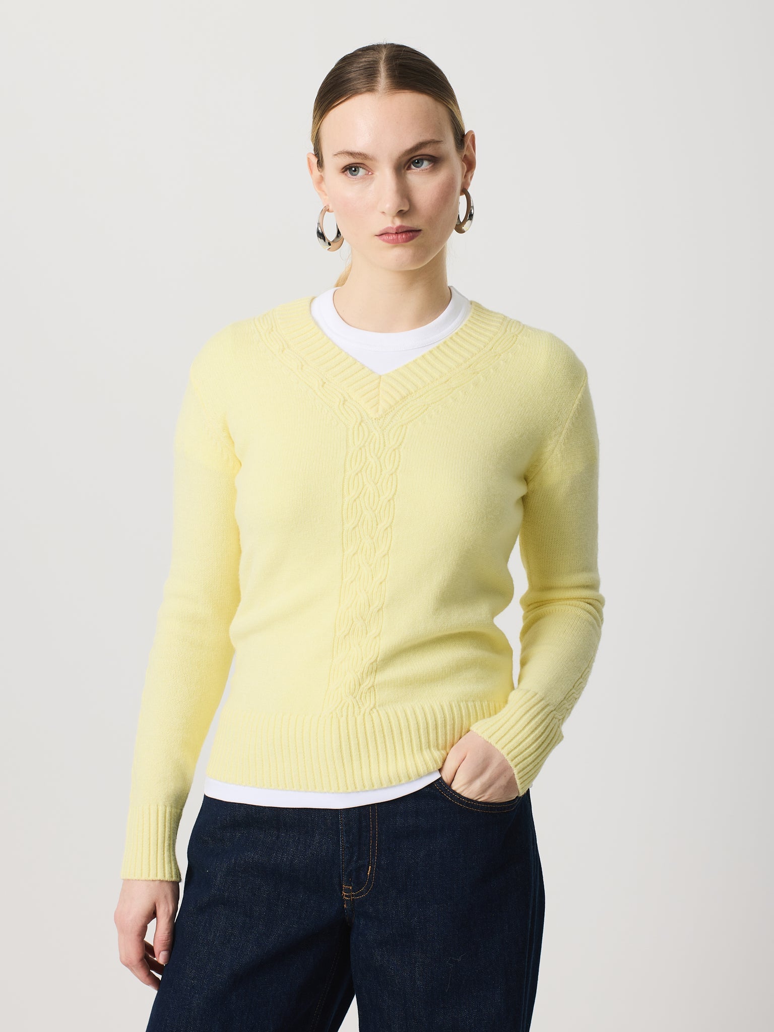 Jersey trenzado cuello pico