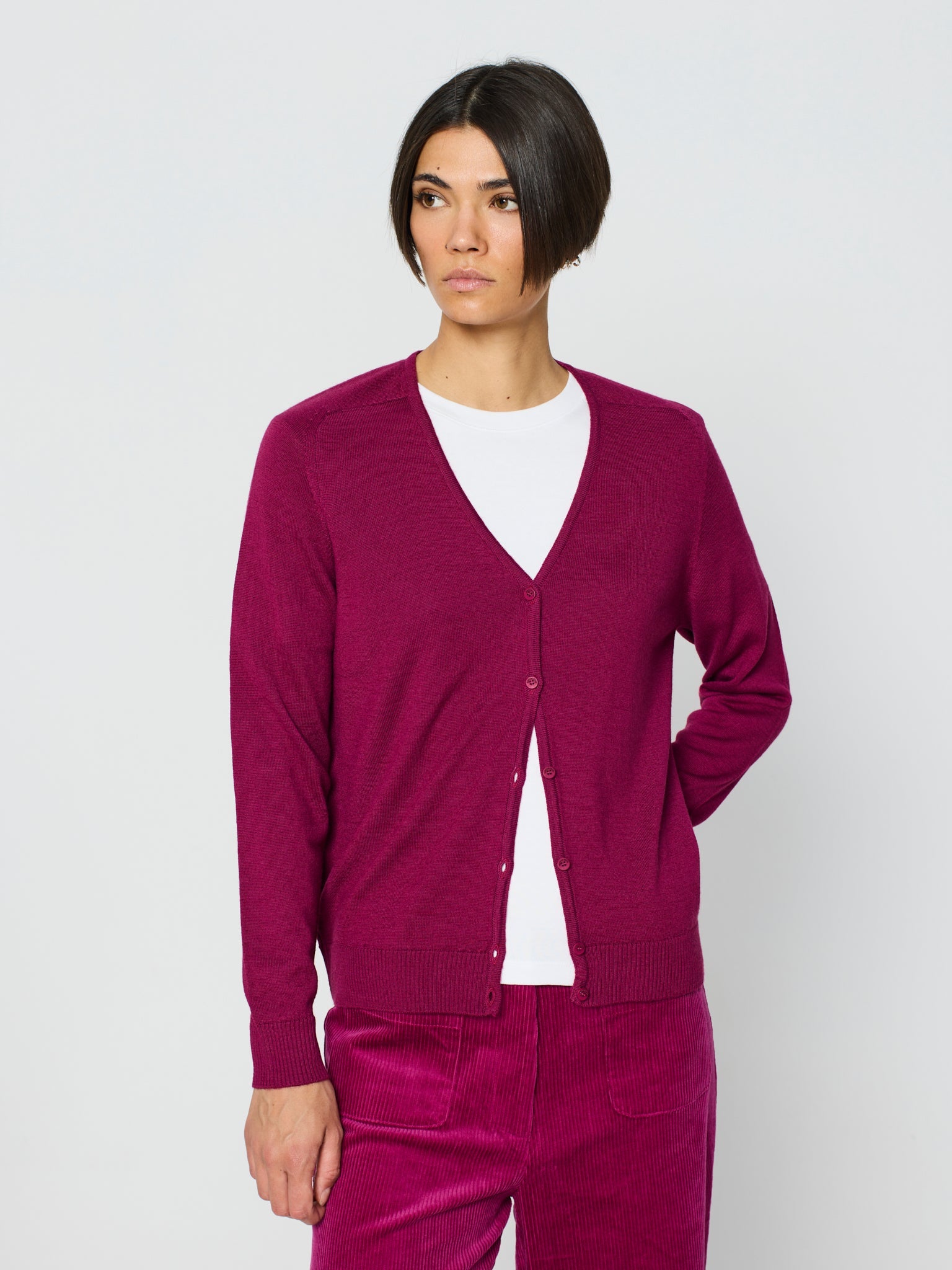Chaqueta básica cuello pico