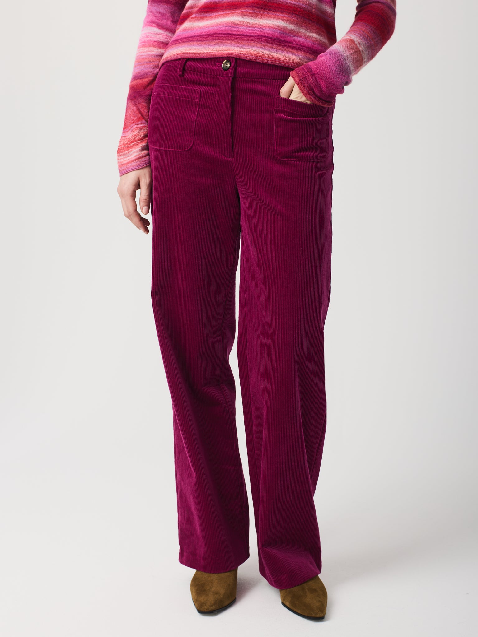 Pantalons rectes amb butxaques davanteres
